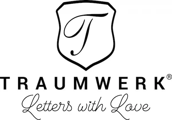 Das Bild zeigt ein stilisiertes Logo mit einem Wappen, das den Buchstaben 